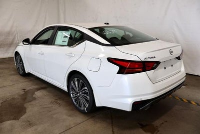2026 Nissan Altima SV