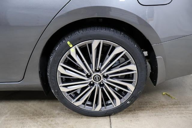 2025 Nissan Altima SL