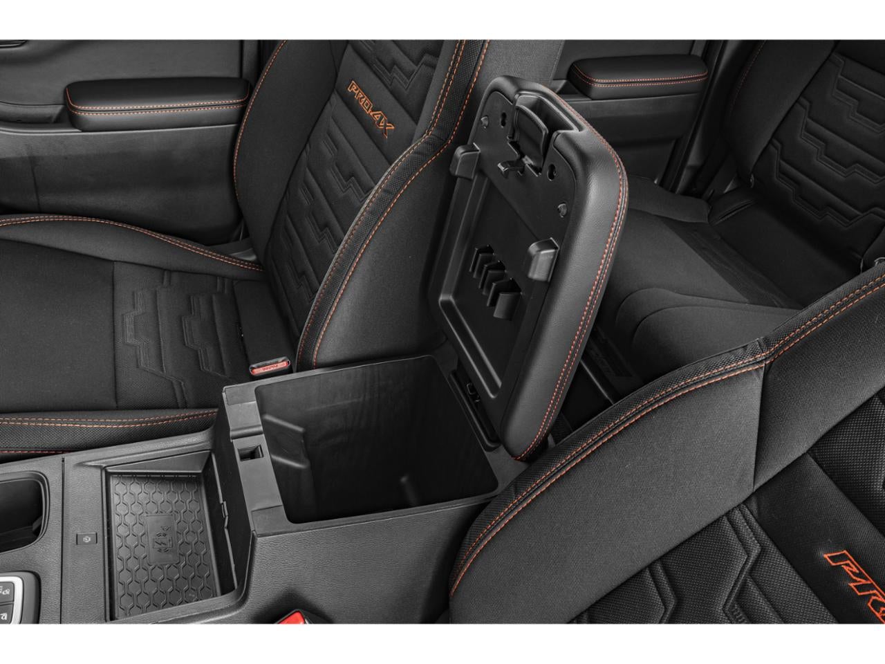 2026 Nissan Frontier PRO-4X w/R Package