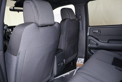 2027 Nissan Frontier SV