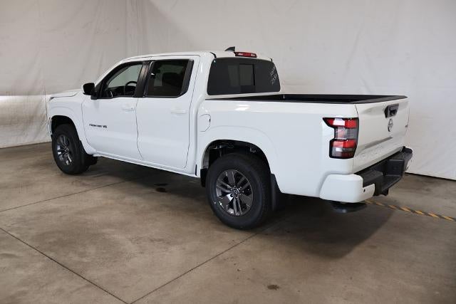 2027 Nissan Frontier SV