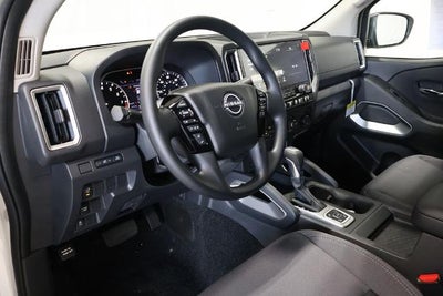 2027 Nissan Frontier SV