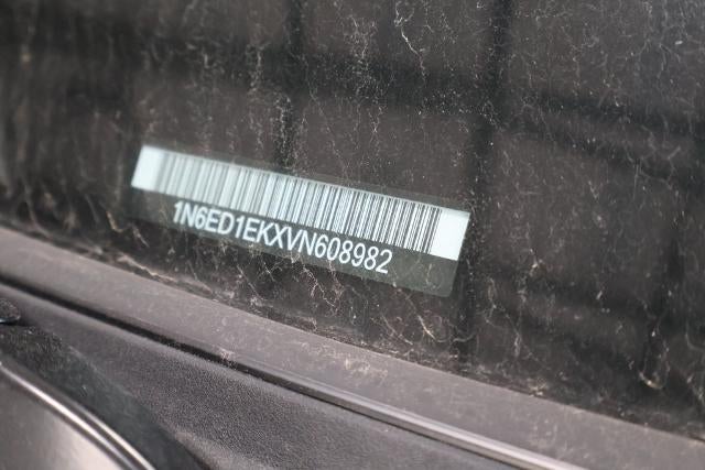 2027 Nissan Frontier SV