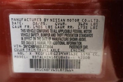 2025 Nissan Versa SR