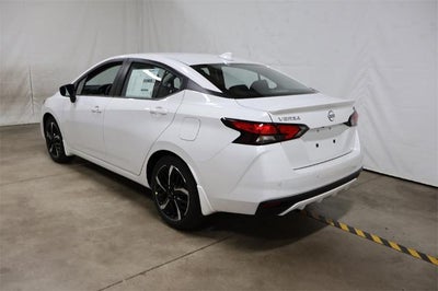 2025 Nissan Versa SR