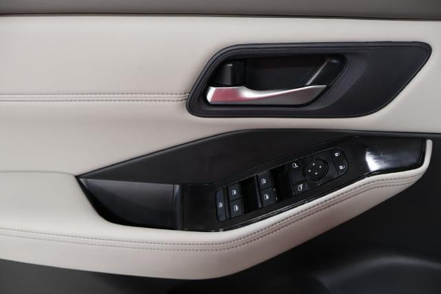 2027 Nissan Rogue Base