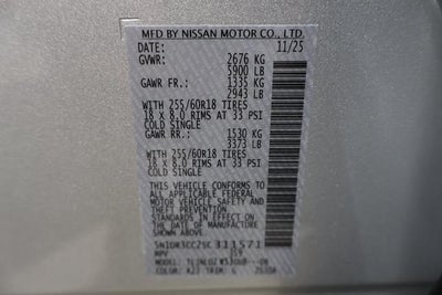 2025 Nissan Pathfinder SL