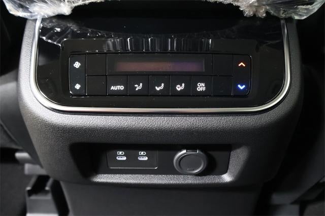 2025 Nissan Armada SV