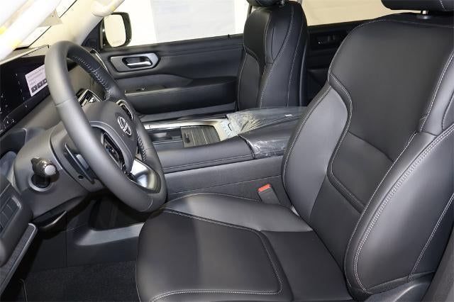 2025 Nissan Armada SV