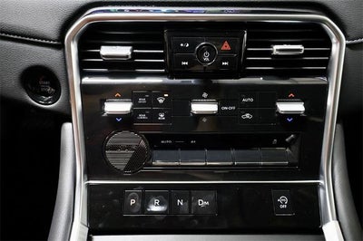 2025 Nissan Armada SV