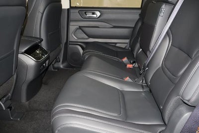 2026 Nissan Armada SV