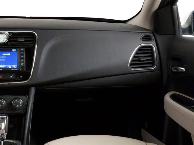 2011 Chrysler 200 LX