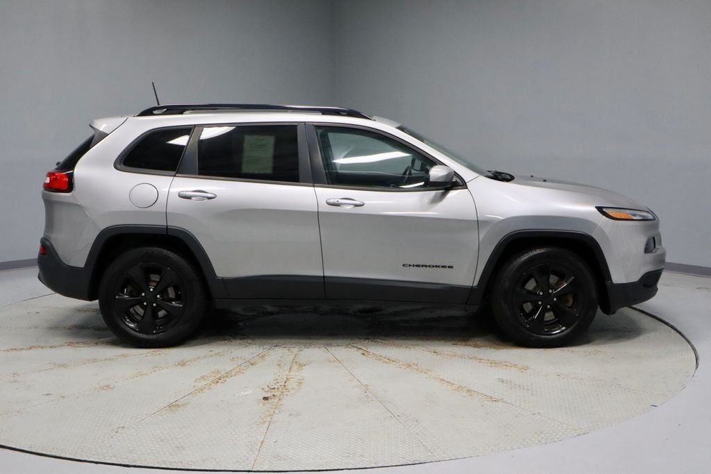 2016 Jeep Cherokee Altitude