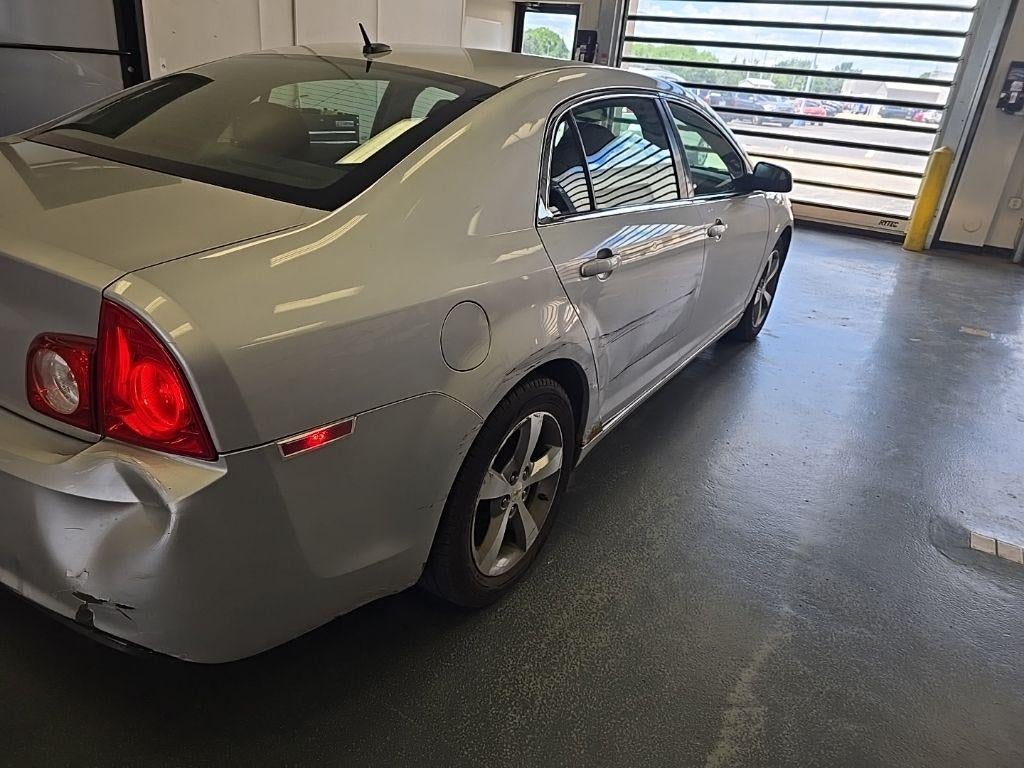2011 Chevrolet Malibu LT w/1LT