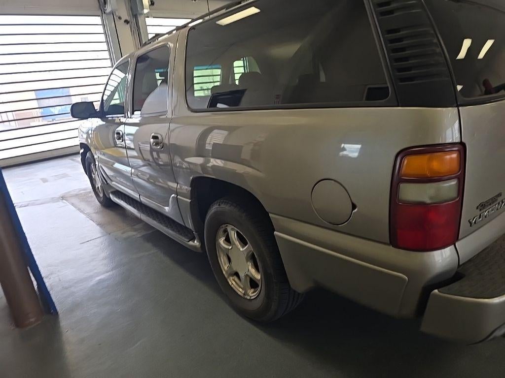 2003 GMC Yukon XL Denali Base