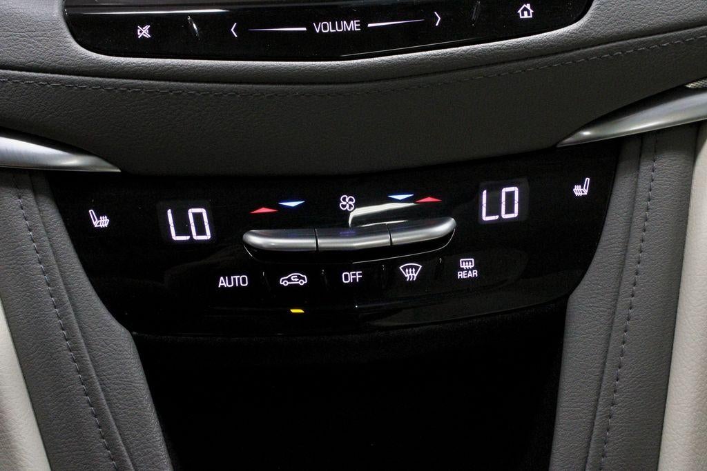 2017 Cadillac XT5 Luxury AWD