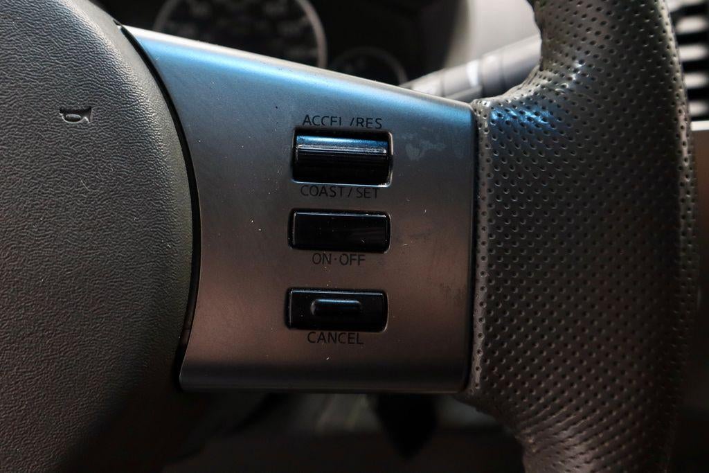 2011 Nissan Frontier SL