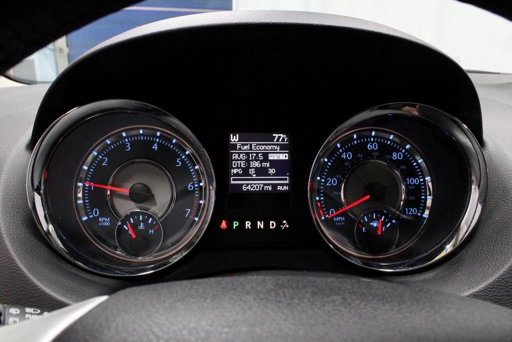 2016 Chrysler Town & Country Touring
