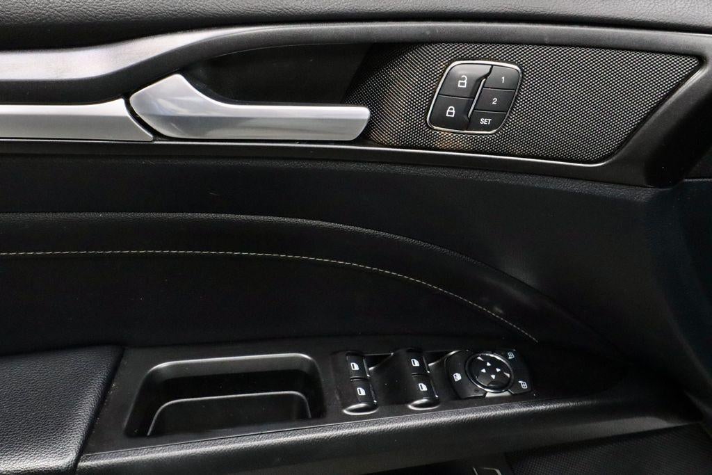 2019 Ford Fusion Hybrid Titanium