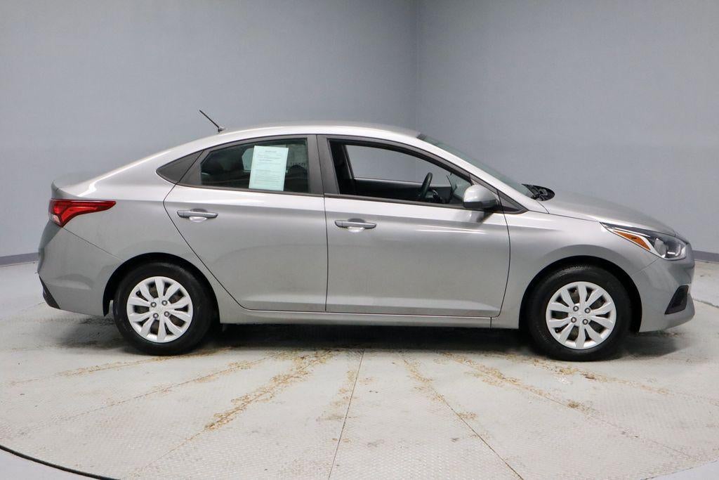 2022 Hyundai ACCENT SE