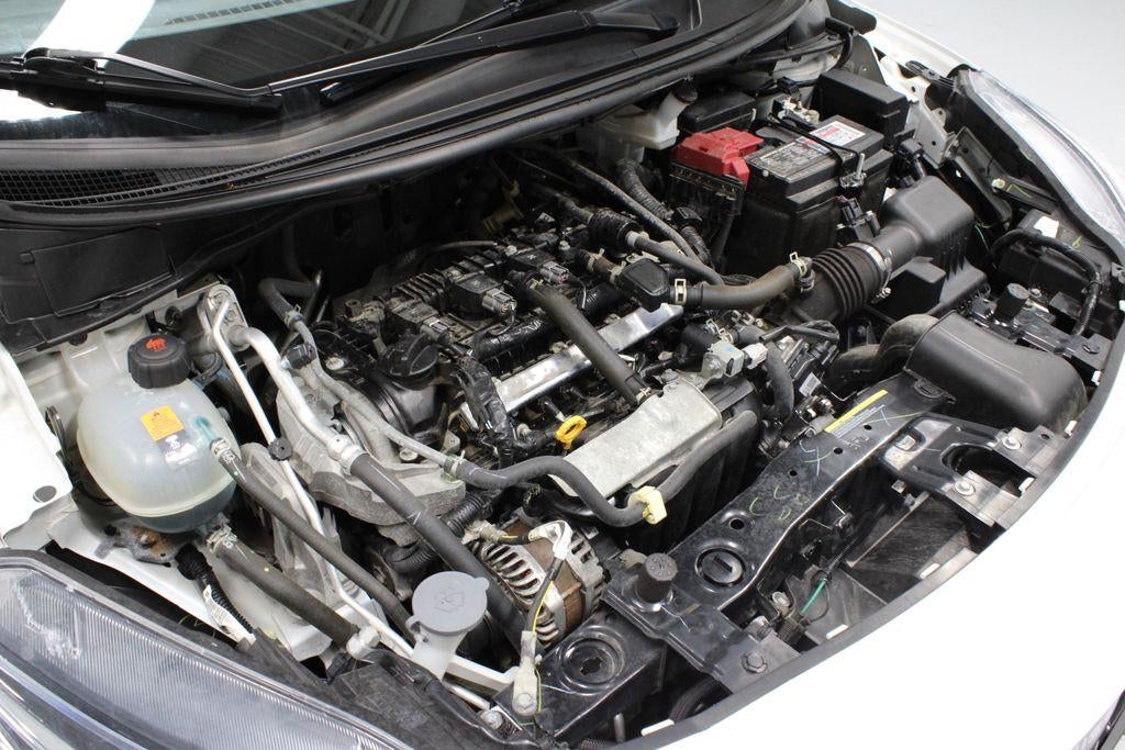 2024 Nissan Versa SV