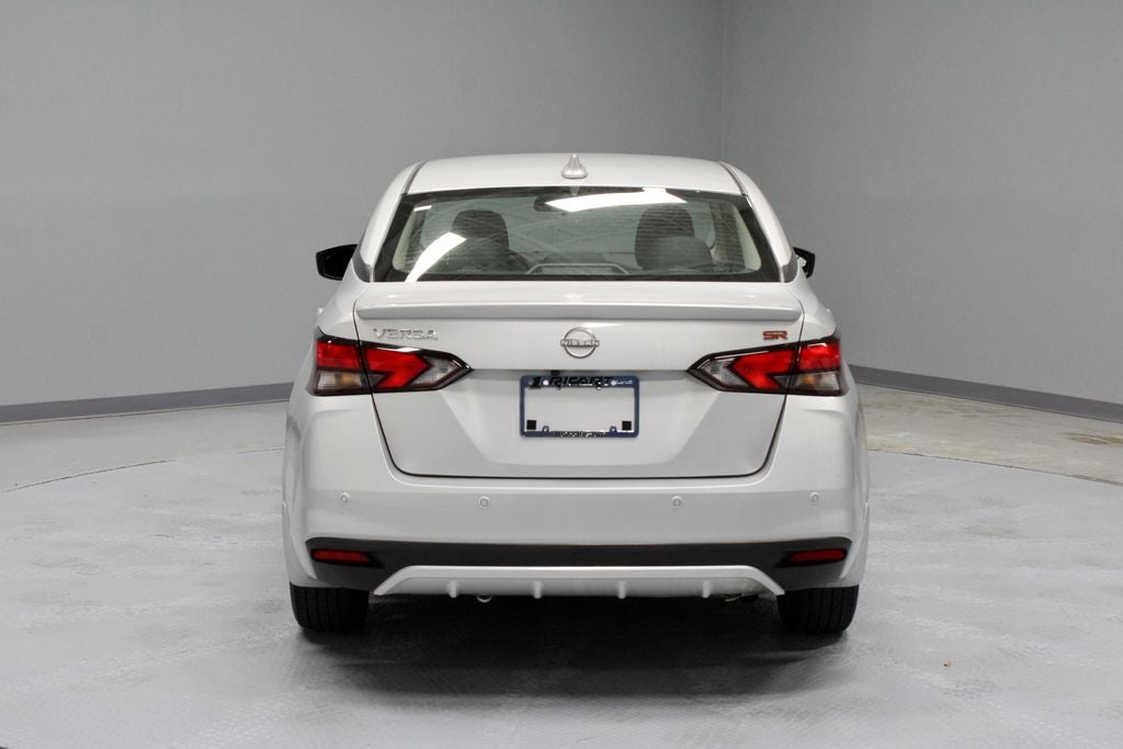 2023 Nissan Versa SR
