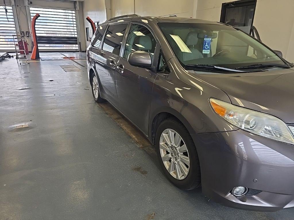 2011 Toyota Sienna Limited