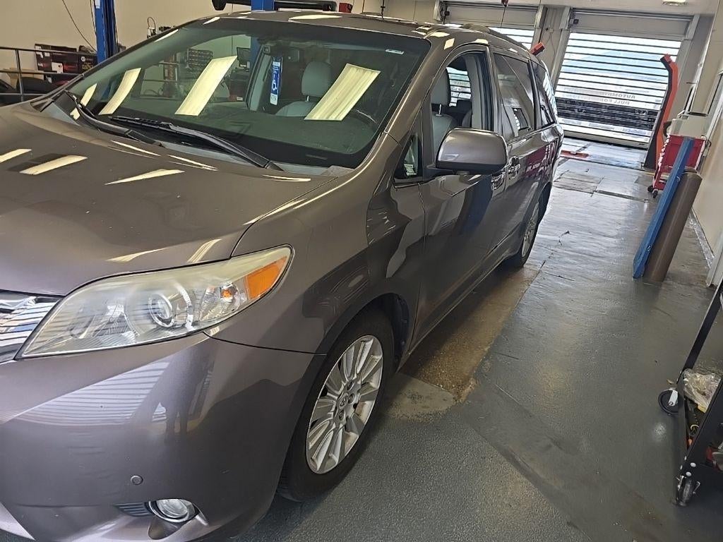 2011 Toyota Sienna Limited