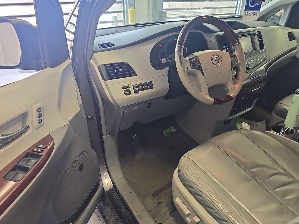 2011 Toyota Sienna Limited