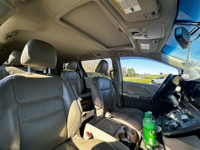 2015 Toyota Sienna XLE