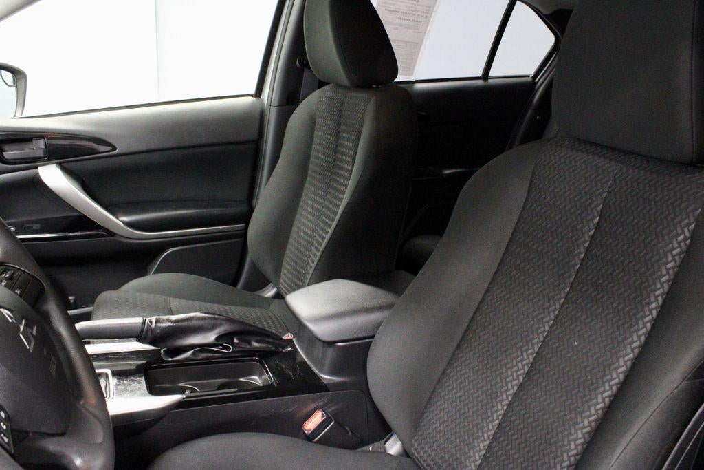 2024 Mitsubishi Eclipse Cross LE