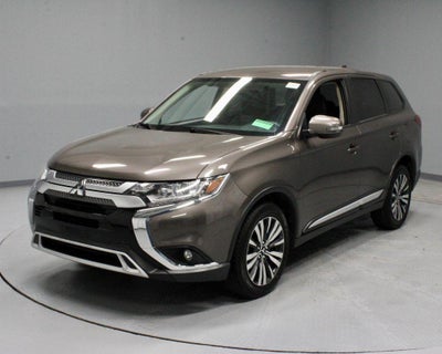 2019 Mitsubishi Outlander SE