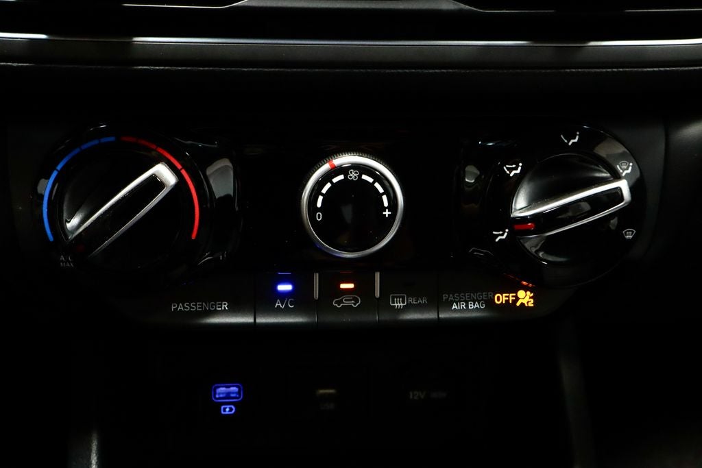 2023 Hyundai KONA SE
