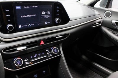 2022 Hyundai SONATA SEL