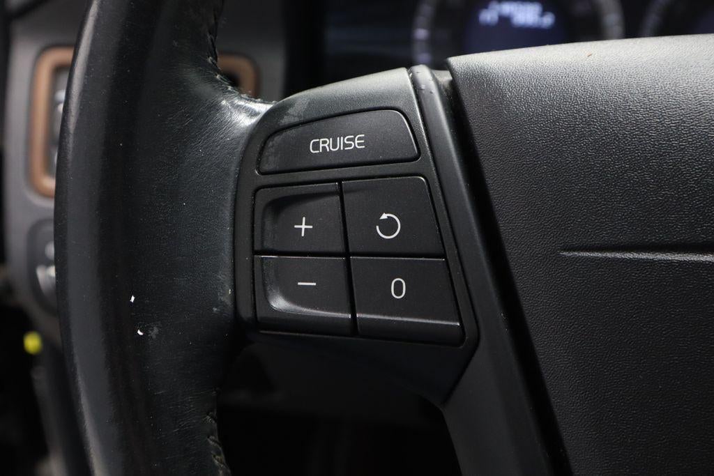 2010 Volvo XC70 3.2L