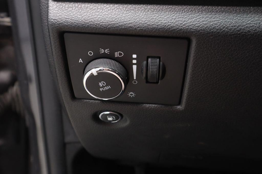 2017 Jeep Grand Cherokee Limited 4x2