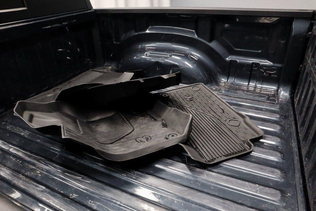 2025 RAM 1500 Big Horn 4x4 Crew Cab 5'7" Box