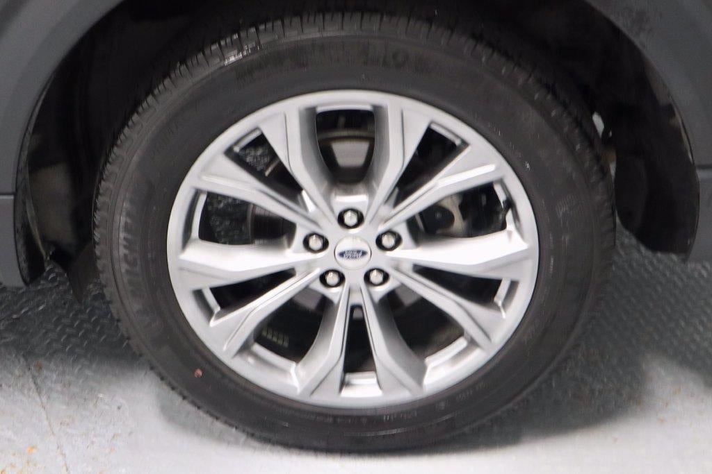 2023 Ford Explorer XLT 4WD