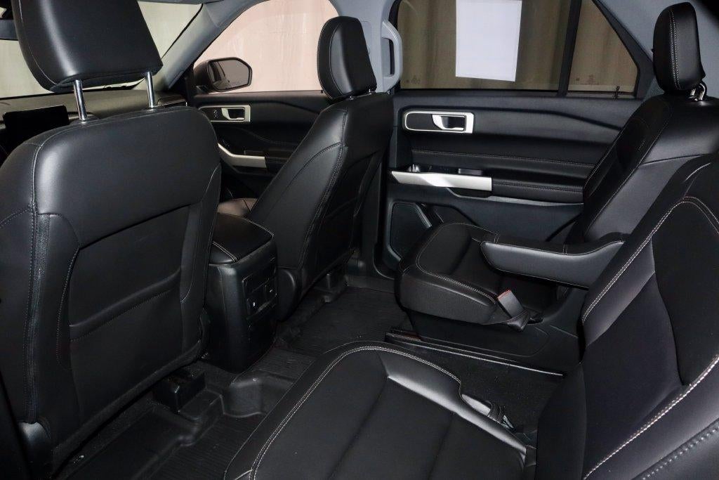 2023 Ford Explorer XLT 4WD