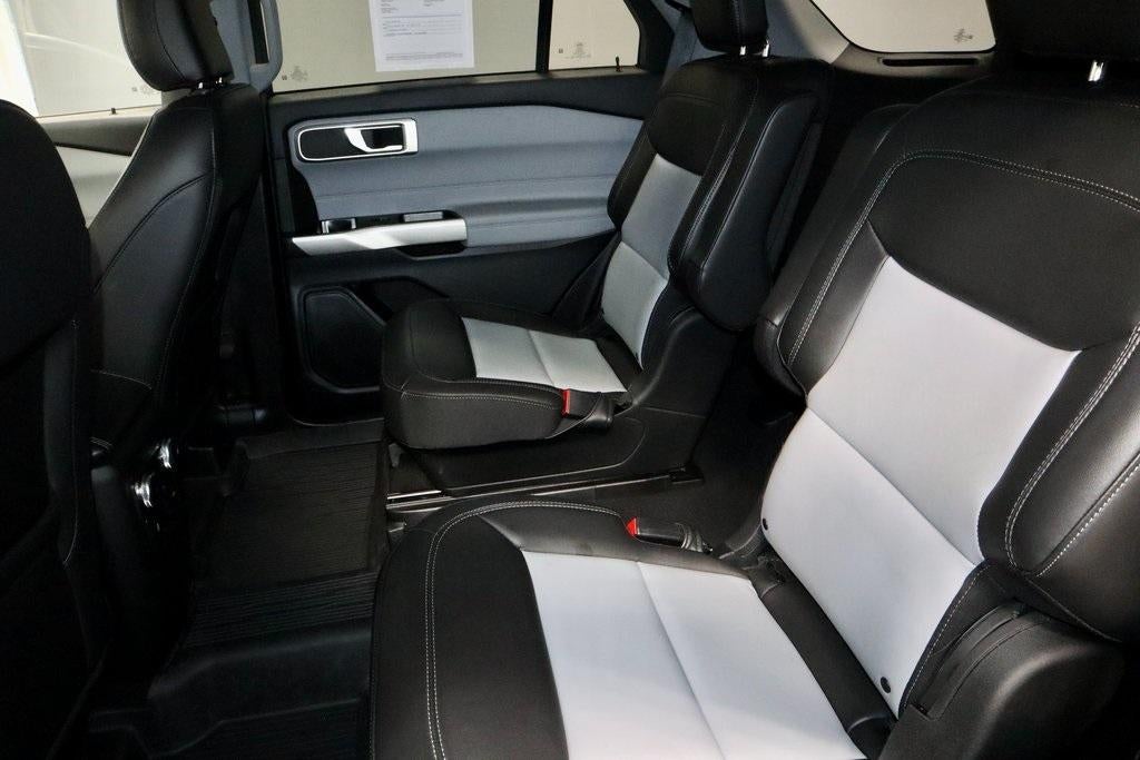 2023 Ford Explorer XLT 4WD
