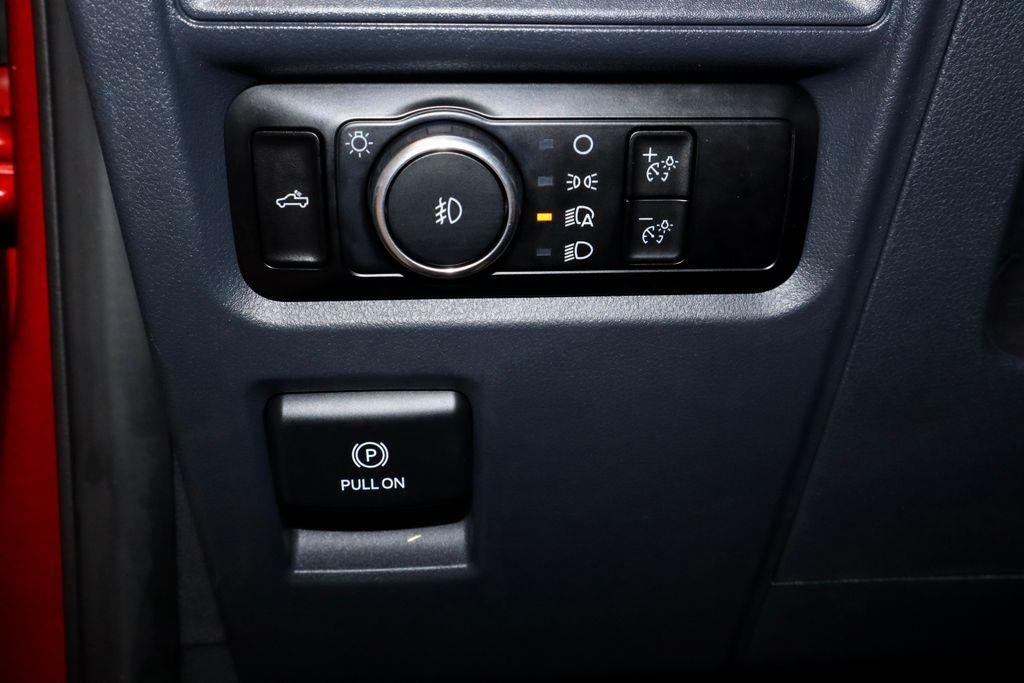 2023 Ford F-150 XL 4WD SuperCrew 5.5' Box