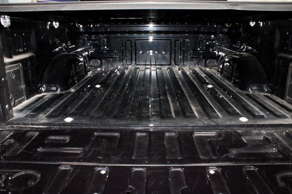 2025 Ford F-150 STX 4WD SuperCrew 5.5' Box