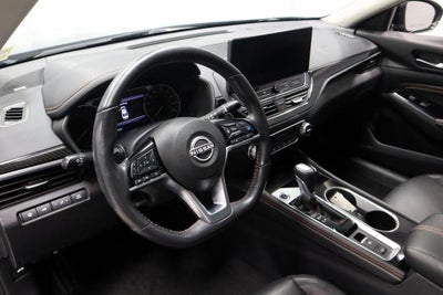 2023 Nissan Altima 2.0 SR Sedan