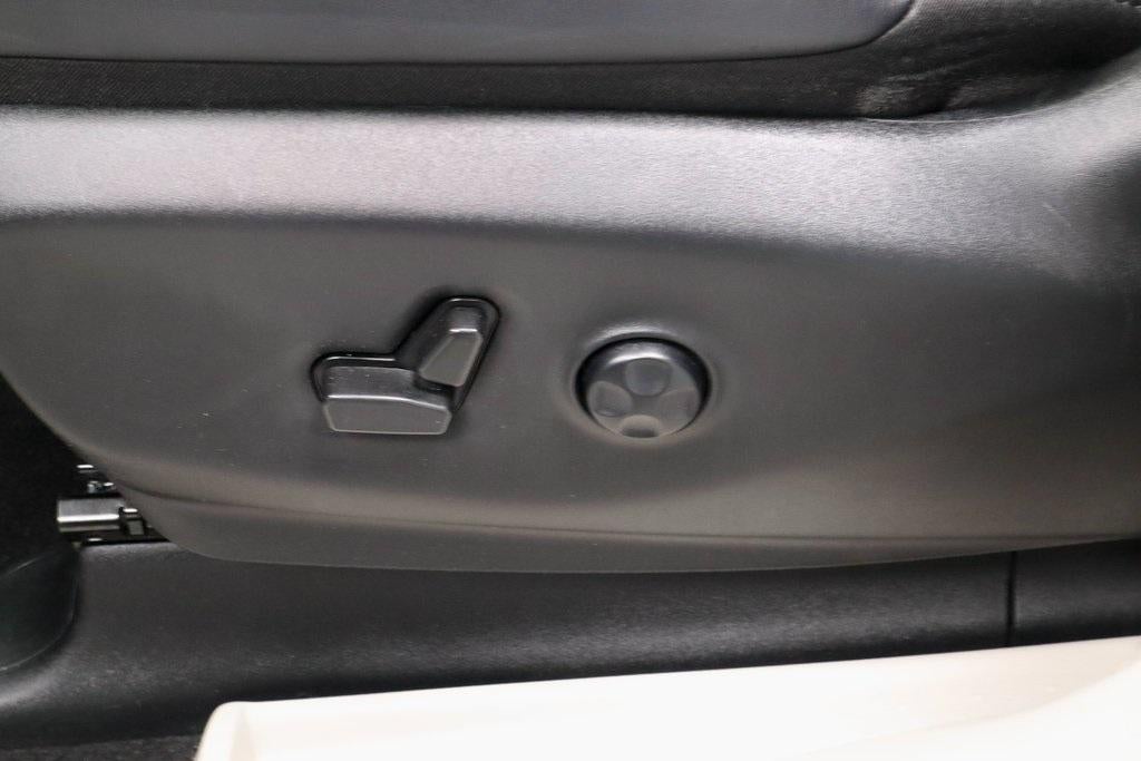 2023 Chrysler Pacifica Touring L FWD