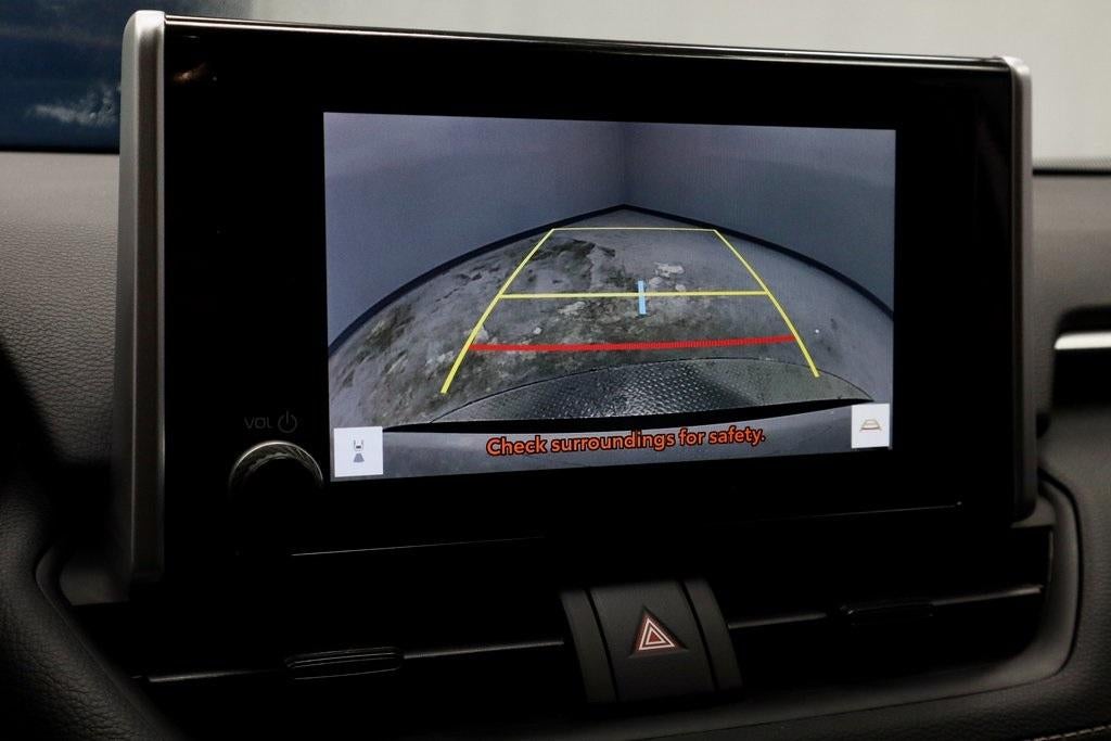 2025 Toyota RAV4 LE AWD (Natl)