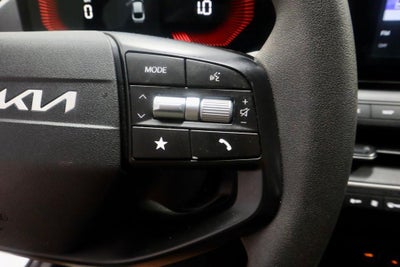 2025 Kia K4 LXS FWD