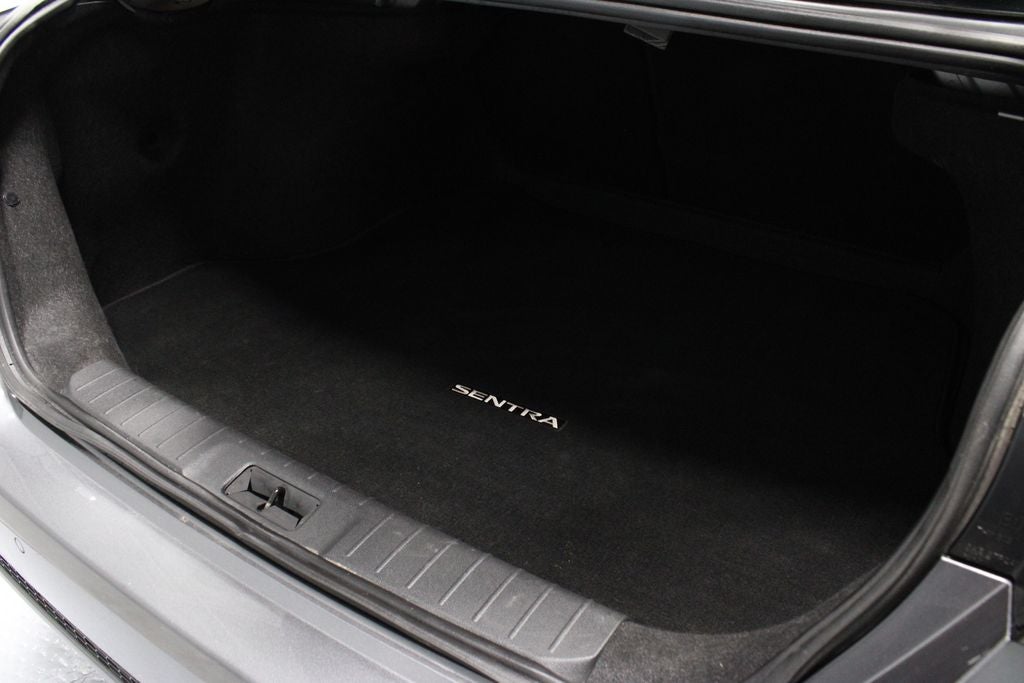 2024 Nissan Sentra SV CVT