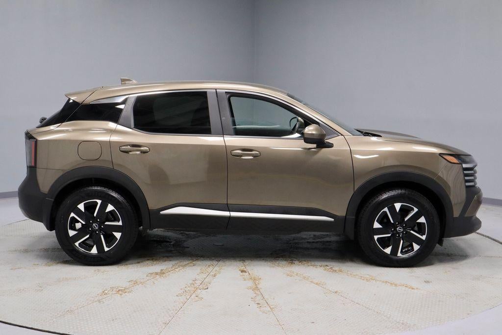 2025 Nissan Kicks SV AWD