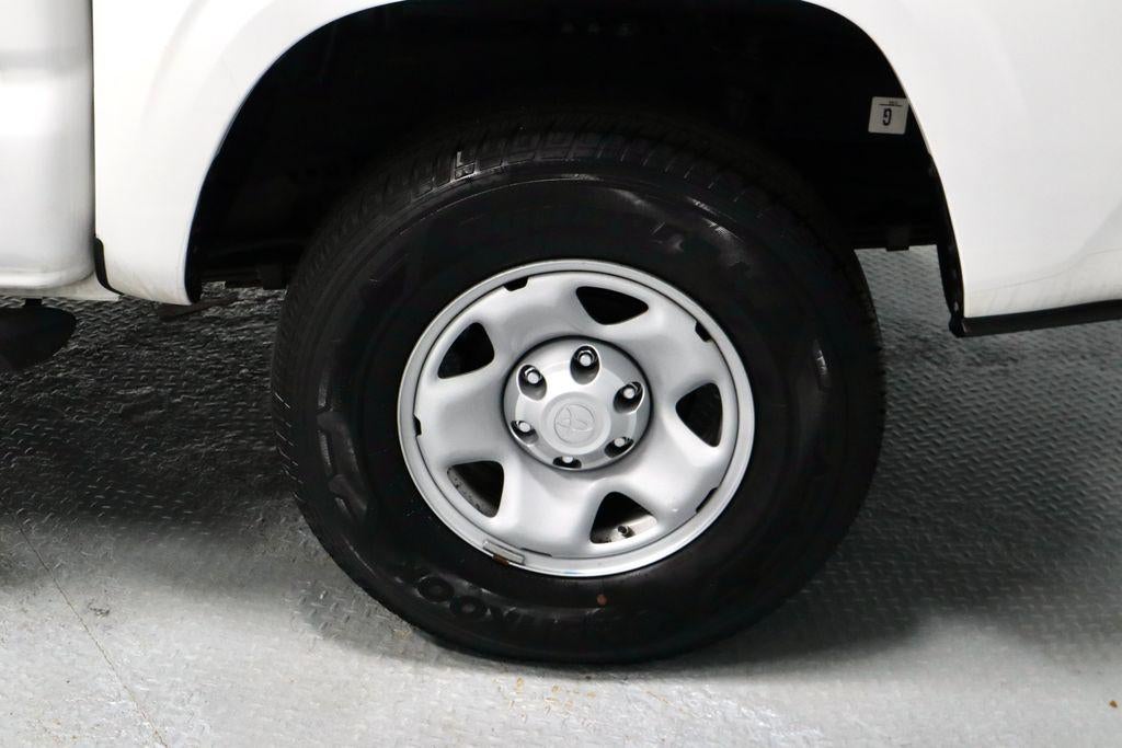 2023 Toyota Tacoma 4WD 4WD SR Double Cab 5' Bed V6 AT (GS)