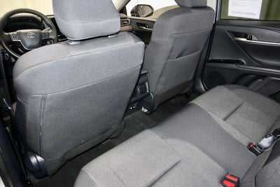 2025 Toyota Camry LE (SE)